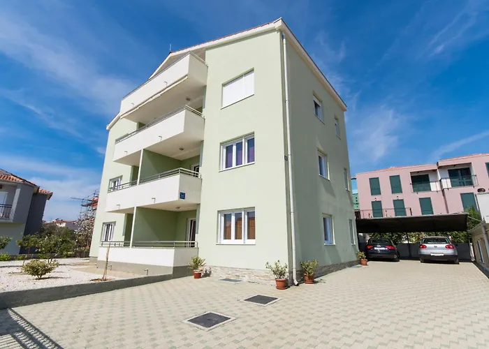 Apartments Braco