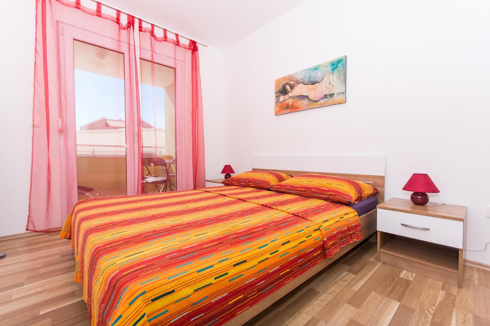 Apartment Braco *